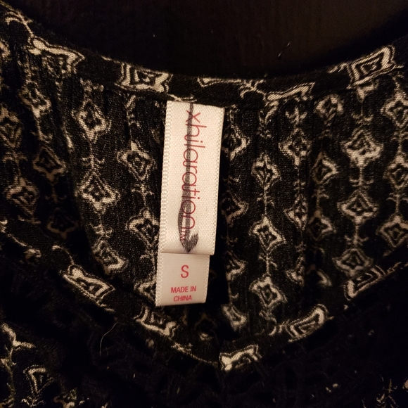 Xhiliration Romper Size Small - Picture 3 of 6